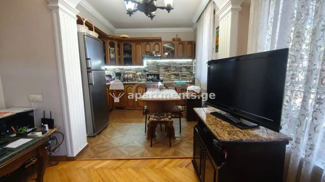 4-room apartment for sale in Batumi