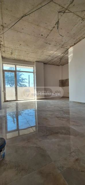 იყიდება 3 ოთახიანი ბინა ბათუმში