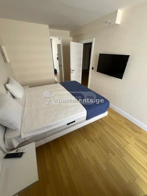 იყიდება 2 ოთახიანი ბინა ბათუმში, Orbi City Block C